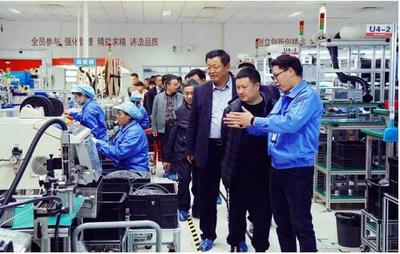 紡織行業領導專家蒞臨蘭寶科技園考察指導，共話技術服務新篇章