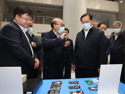 王忠林調(diào)研北斗產(chǎn)業(yè)發(fā)展 以科技創(chuàng)新驅(qū)動產(chǎn)業(yè)升級